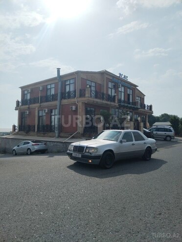 Mercedes E 250 1993, 313,114 km - 2.5 л - Lənkəran