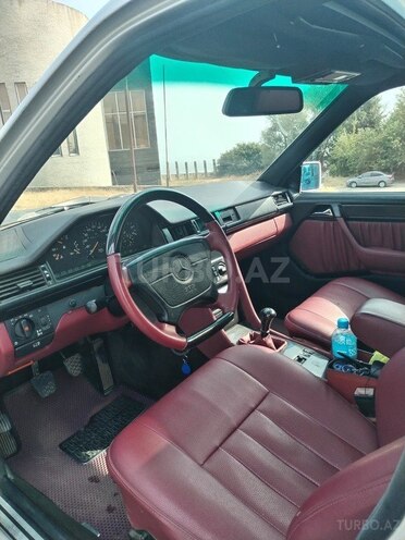 Mercedes E 250 1993, 313,114 km - 2.5 л - Lənkəran