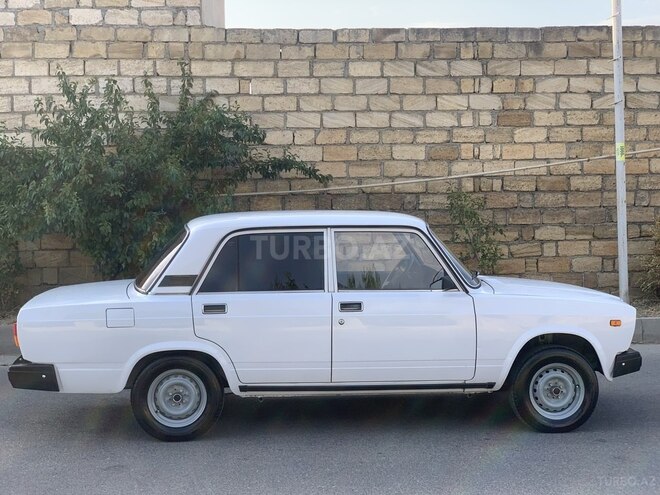 LADA (VAZ) 2107 2007, 170,000 km - 1.6 l - Quba