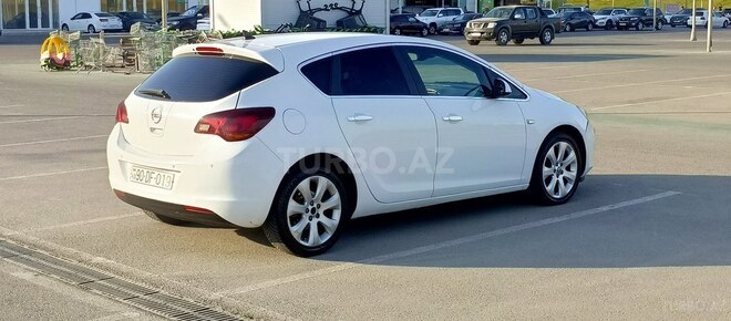 Opel Astra 2012, 179,000 km - 1.6 l - Bakı