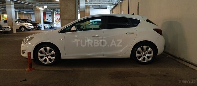 Opel Astra 2012, 179,000 km - 1.6 l - Bakı