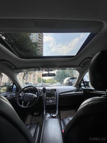 Ford Fusion (North America) 2018, 147,000 km - 2.0 l - Bakı