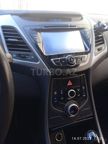 Hyundai Avante 2015, 192,000 km - 1.6 l - Bakı