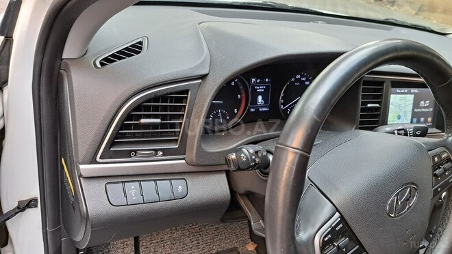 Hyundai Avante 2016, 142,000 km - 1.6 l - Bakı
