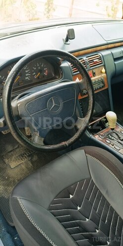 Mercedes E 220 d 1998, 516,000 km - 2.2 l - Naftalan