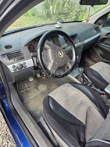 Opel Astra 2006, 260,321 km - 1.4 l - Biləsuvar