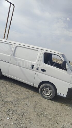 Nissan Urvan 2008, 123,000 km - 3.0 l - Bakı