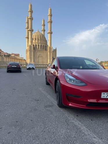 Tesla Model 3 2023, 22,000 km - 0.0 l - Bakı