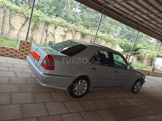 Mercedes C 180 1996, 241,512 km - 1.8 l - Salyan