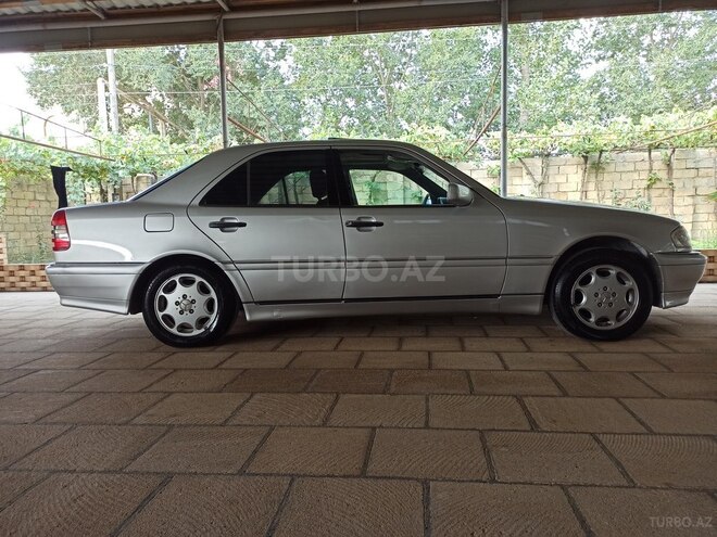 Mercedes C 180 1996, 241,512 km - 1.8 l - Salyan