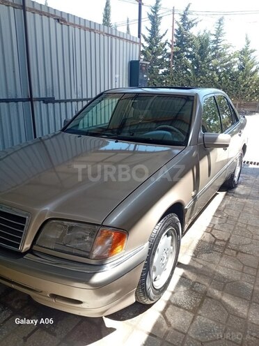 Mercedes C 280 1995, 457,826 km - 2.8 л - Bakı