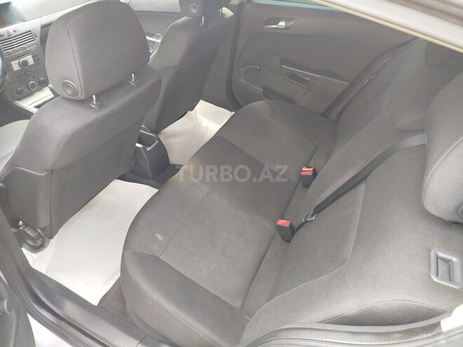 Opel Astra 2004, 203,000 km - 1.4 l - Qax
