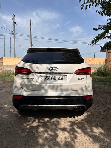 Hyundai Santa Fe 2014, 244,000 km - 2.0 l - Saatlı