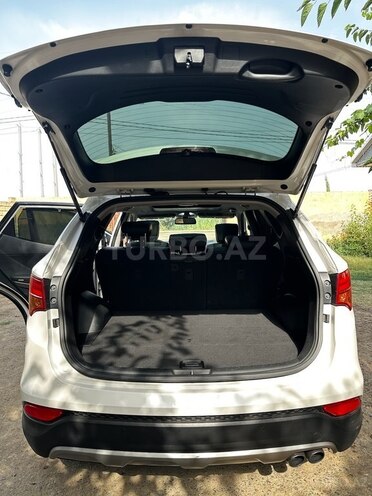 Hyundai Santa Fe 2014, 244,000 km - 2.0 l - Saatlı