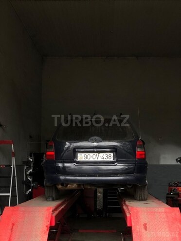 Opel Vectra 1999, 125,000 km - 2.0 l - Biləsuvar