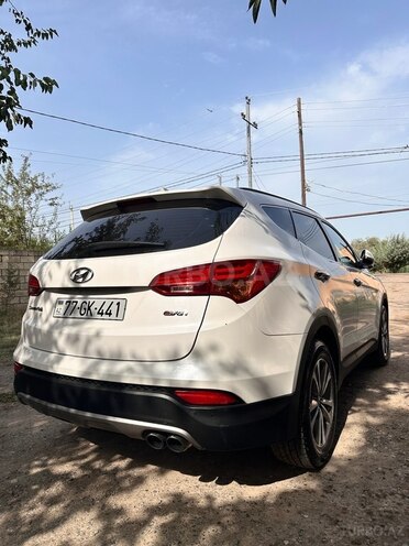 Hyundai Santa Fe 2014, 244,000 km - 2.0 l - Saatlı