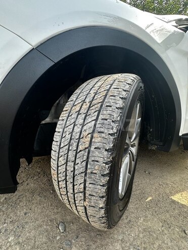 Hyundai Santa Fe 2014, 244,000 km - 2.0 l - Saatlı