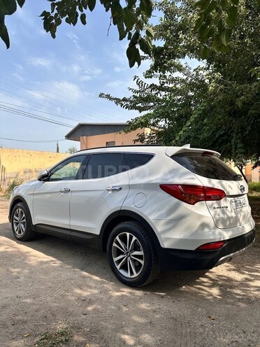 Hyundai Santa Fe 2014, 244,000 km - 2.0 l - Saatlı