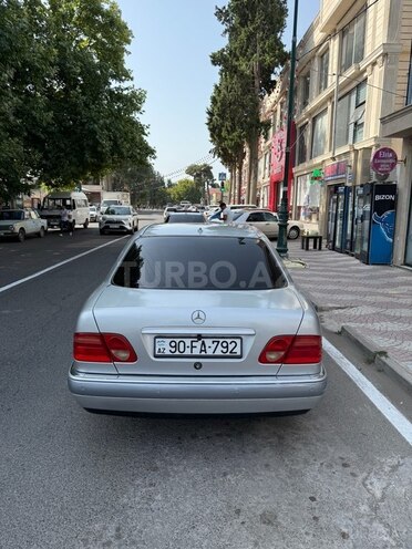 Mercedes E 230 1996, 376,452 km - 2.3 l - Ağstafa