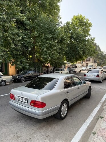 Mercedes E 230 1996, 376,452 km - 2.3 l - Ağstafa