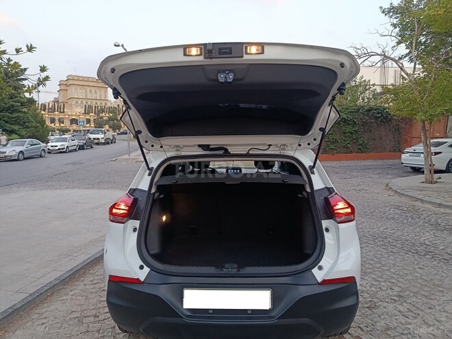 Chevrolet Tracker 2022, 18,100 km - 1.2 l - Bakı