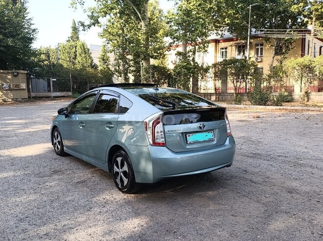 Toyota Prius 2012, 370,149 km - 1.8 l - Mingəçevir