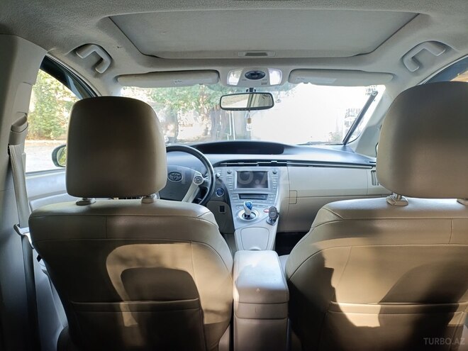 Toyota Prius 2012, 370,149 km - 1.8 l - Mingəçevir