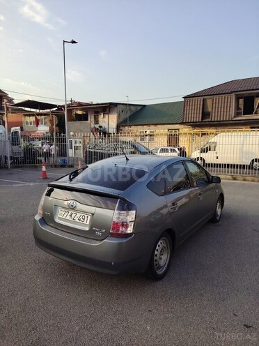 Toyota Prius 2004, 210,000 km - 1.5 l - Bakı