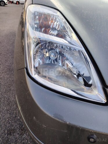 Toyota Prius 2004, 210,000 km - 1.5 l - Bakı