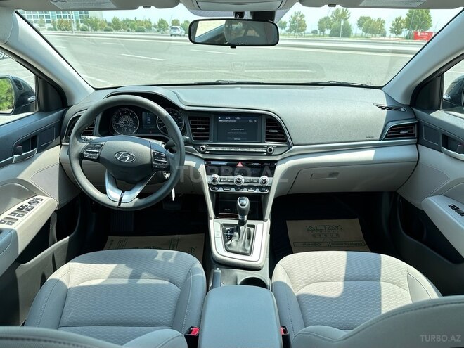 Hyundai Elantra 2020, 710,000 km - 2.0 л - Bakı