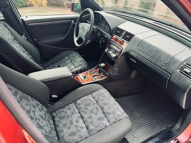 Mercedes C 200 1999, 191,000 km - 2.0 л - Bakı