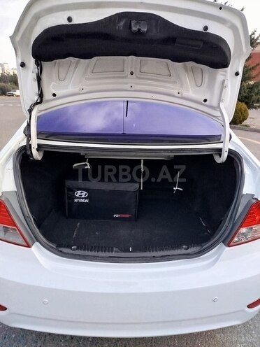 Hyundai Accent 2012, 240,134 km - 1.6 l - Bakı