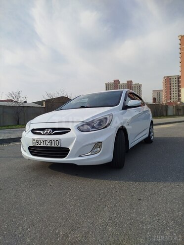 Hyundai Accent 2012, 240,134 km - 1.6 l - Bakı