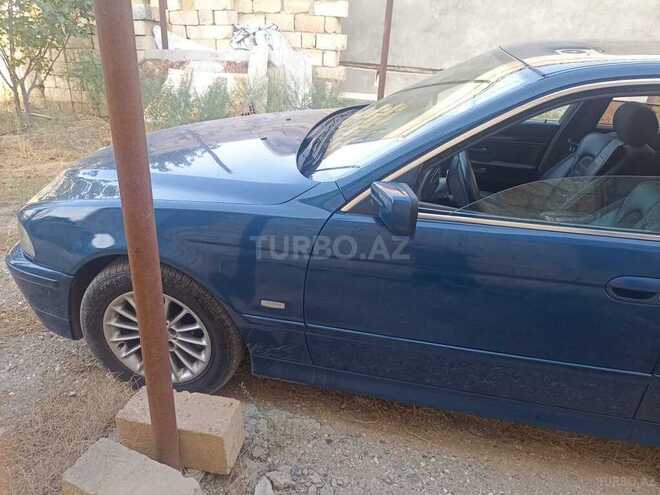 BMW 525 2001, 256,000 km - 2.5 l - Şirvan