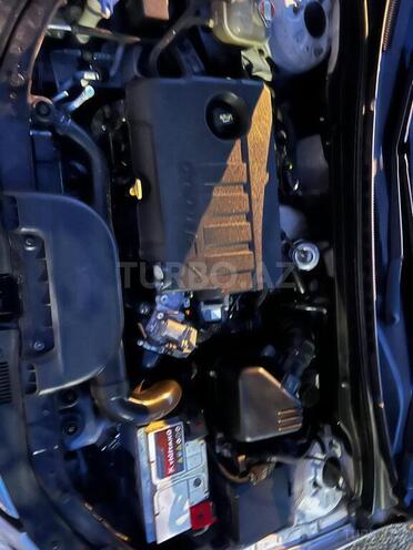 Hyundai i30 2010, 300,000 km - 1.6 l - Gəncə