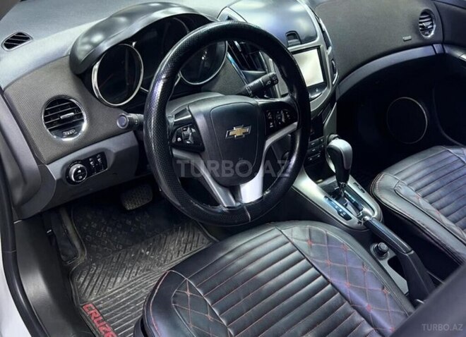 Chevrolet Cruze 2013, 310,000 km - 1.8 l - Naxçıvan