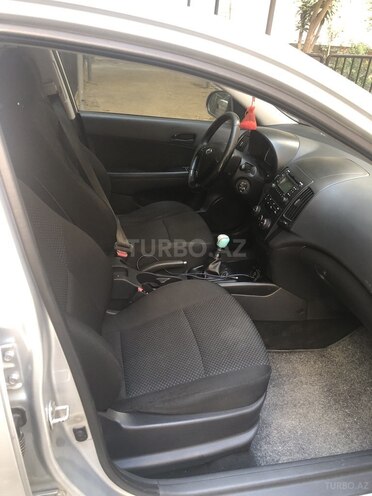 Hyundai i30 2009, 195,000 km - 1.4 l - Bakı