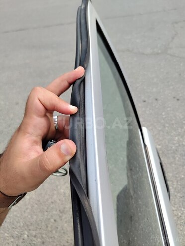 Mercedes E 220 1993, 457,000 km - 2.2 l - Bakı