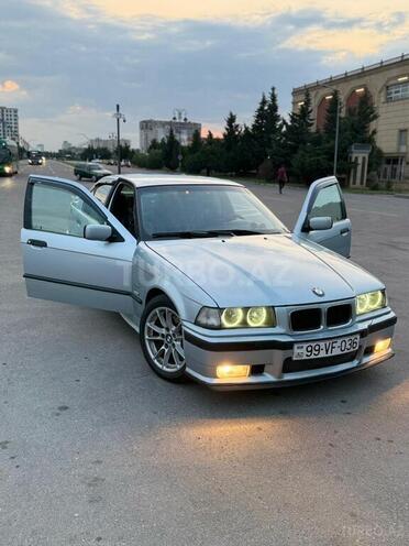 BMW 318 1997, 380,000 km - 1.8 l - Bakı