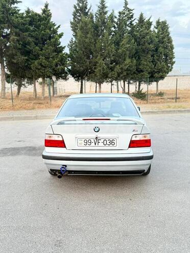 BMW 318 1997, 380,000 km - 1.8 l - Bakı