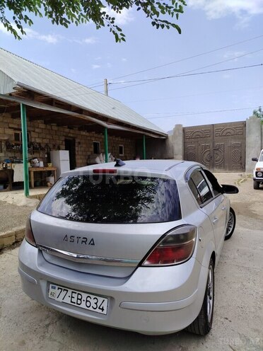 Opel Astra 2009, 320,000 km - 1.6 l - Goranboy