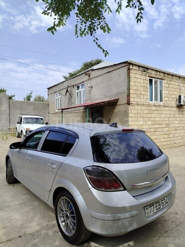 Opel Astra 2009, 320,000 km - 1.6 l - Goranboy