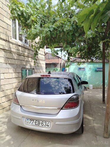Opel Astra 2009, 320,000 km - 1.6 l - Goranboy