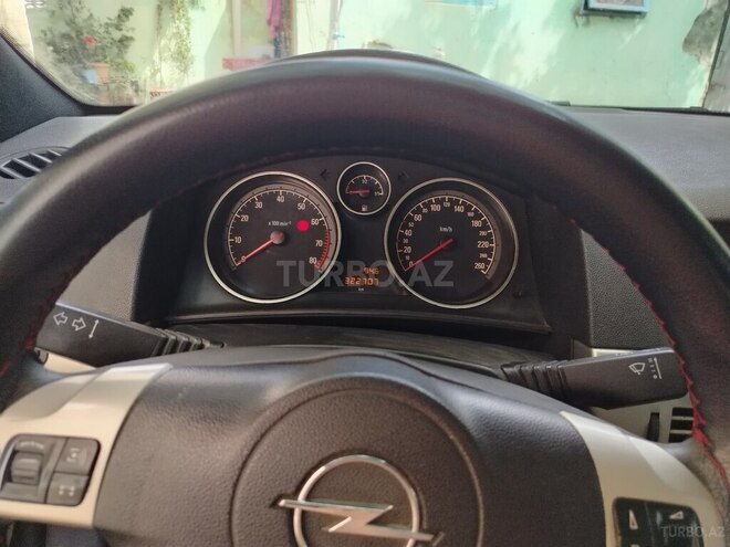 Opel Astra 2009, 320,000 km - 1.6 l - Goranboy