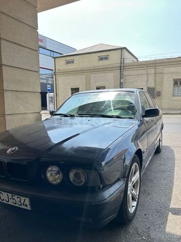 BMW 525 1995, 480,000 km - 2.5 l - Bakı