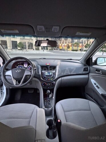 Hyundai Accent 2016, 61,000 km - 1.6 l - Bakı