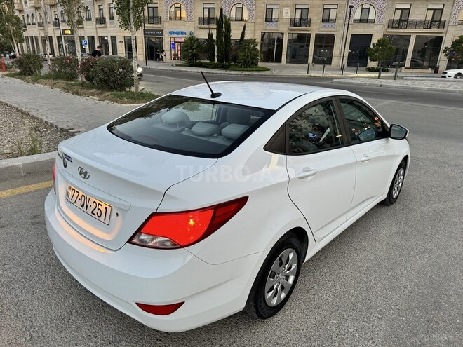 Hyundai Accent 2016, 61,000 km - 1.6 l - Bakı