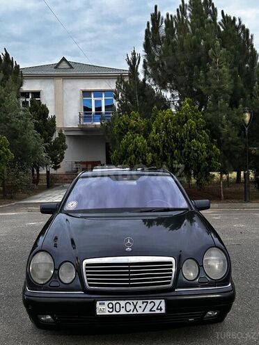 Mercedes E 230 1996, 385,459 km - 2.3 l - Sabirabad