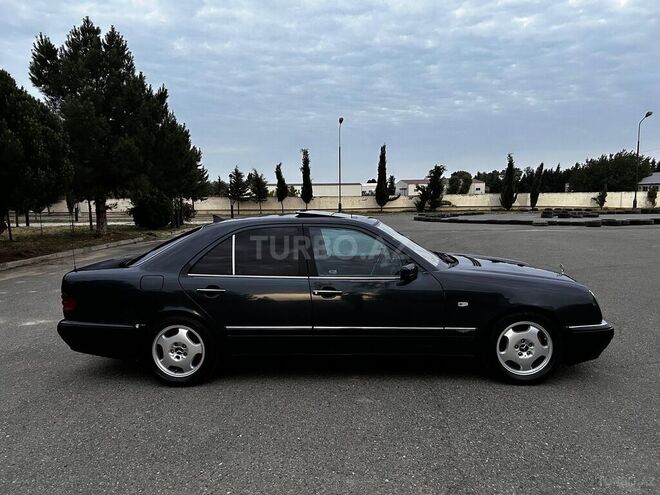 Mercedes E 230 1996, 385,459 km - 2.3 l - Sabirabad