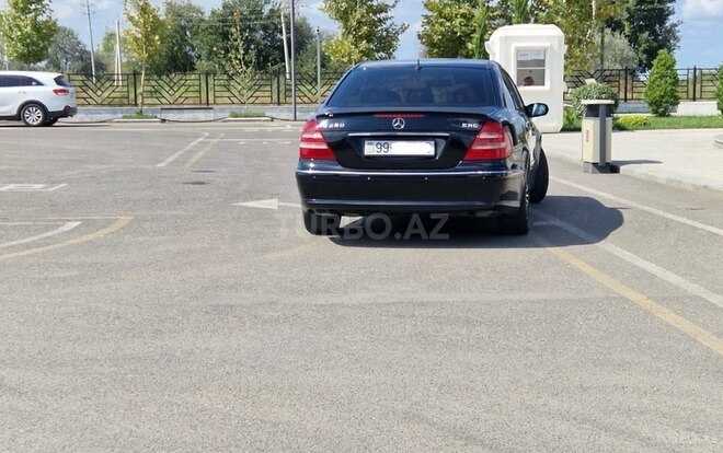 Mercedes E 240 2002, 413,000 km - 2.6 l - Bakı